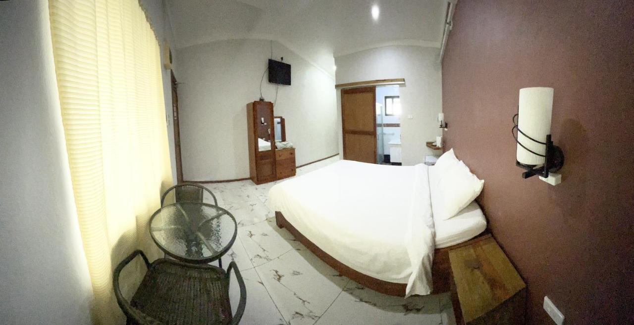 Nausori Airport Hotel エクステリア 写真